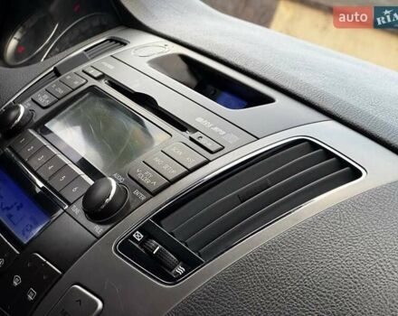 Сірий Хендай Соната, об'ємом двигуна 2 л та пробігом 180 тис. км за 5700 $, фото 54 на Automoto.ua