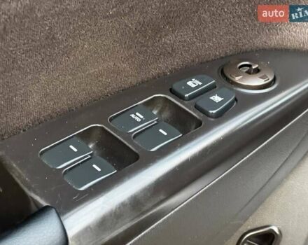 Сірий Хендай Соната, об'ємом двигуна 2 л та пробігом 180 тис. км за 5700 $, фото 20 на Automoto.ua