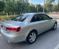 Сірий Хендай Соната, об'ємом двигуна 3.3 л та пробігом 213 тис. км за 5650 $, фото 6 на Automoto.ua