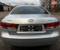 Сірий Хендай Соната, об'ємом двигуна 2 л та пробігом 180 тис. км за 5700 $, фото 22 на Automoto.ua