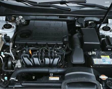 Серый Хендай Соната, объемом двигателя 2 л и пробегом 354 тыс. км за 5200 $, фото 15 на Automoto.ua