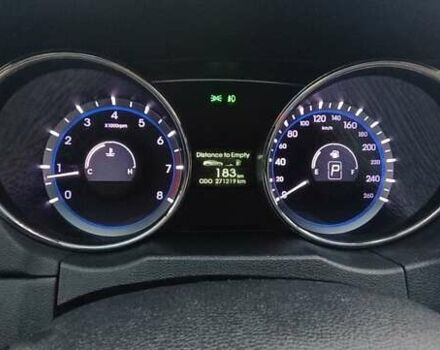 Сірий Хендай Соната, об'ємом двигуна 2 л та пробігом 271 тис. км за 8000 $, фото 5 на Automoto.ua