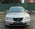 Сірий Хендай Соната, об'ємом двигуна 2 л та пробігом 180 тис. км за 5700 $, фото 2 на Automoto.ua