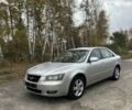 Хендай Соната 2009 в Сарнах на Automoto.ua Серый Хендай Соната, объемом двигателя 2 л и пробегом 188 тыс. км за 2850 $, фото 1 на Automoto.ua