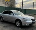 Сірий Хендай Соната, об'ємом двигуна 2 л та пробігом 180 тис. км за 5700 $, фото 1 на Automoto.ua