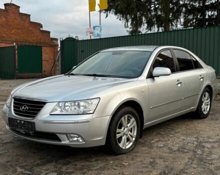 Сірий Хендай Соната, об'ємом двигуна 2 л та пробігом 180 тис. км за 5700 $, фото 4 на Automoto.ua