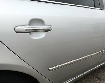 Сірий Хендай Соната, об'ємом двигуна 2.36 л та пробігом 300 тис. км за 5500 $, фото 27 на Automoto.ua