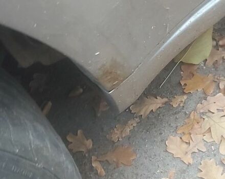 Серый Хендай Соната, объемом двигателя 2 л и пробегом 230 тыс. км за 4500 $, фото 8 на Automoto.ua