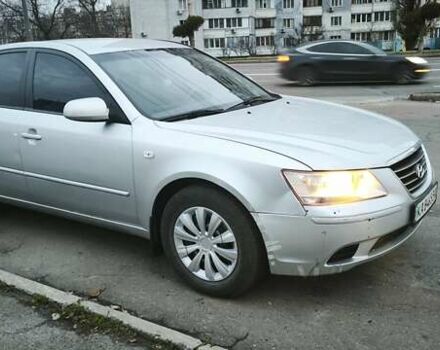 Серый Хендай Соната, объемом двигателя 2 л и пробегом 354 тыс. км за 5200 $, фото 8 на Automoto.ua