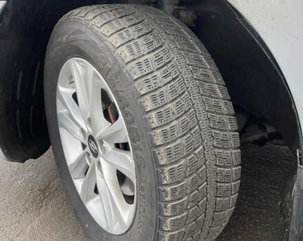 Серый Хендай Соната, объемом двигателя 2.4 л и пробегом 305 тыс. км за 8000 $, фото 14 на Automoto.ua