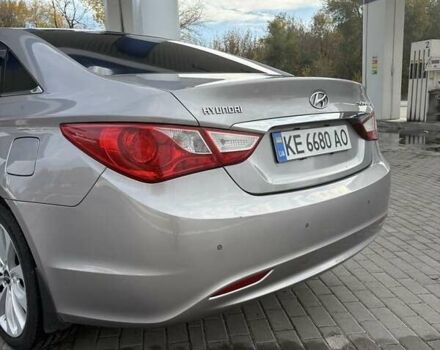Хендай Соната 2010 в Днепре (Днепропетровске) на Automoto.ua Серый Хендай Соната, объемом двигателя 2.4 л и пробегом 236 тыс. км за 10199 $, фото 10 на Automoto.ua