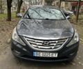 Серый Хендай Соната, объемом двигателя 2 л и пробегом 277 тыс. км за 6500 $, фото 1 на Automoto.ua