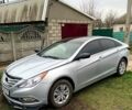 Серый Хендай Соната, объемом двигателя 2.4 л и пробегом 250 тыс. км за 7000 $, фото 2 на Automoto.ua
