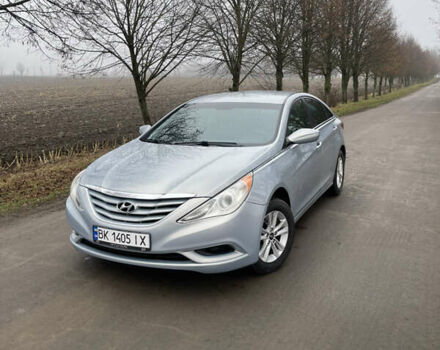 Серый Хендай Соната, объемом двигателя 2.4 л и пробегом 305 тыс. км за 8000 $, фото 1 на Automoto.ua