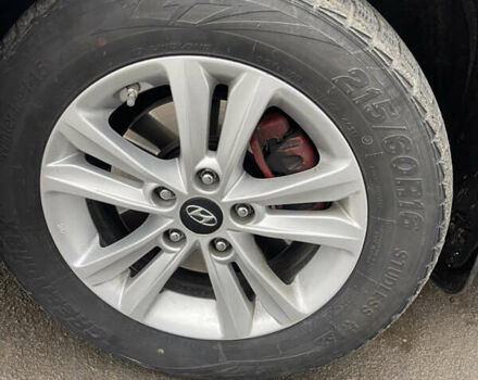 Серый Хендай Соната, объемом двигателя 2.4 л и пробегом 305 тыс. км за 8000 $, фото 8 на Automoto.ua