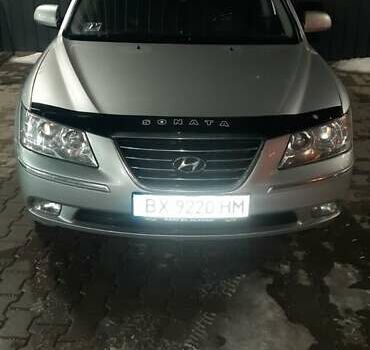 Сірий Хендай Соната, об'ємом двигуна 2 л та пробігом 238 тис. км за 7000 $, фото 10 на Automoto.ua