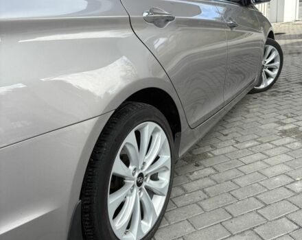 Хендай Соната 2010 в Днепре (Днепропетровске) на Automoto.ua Серый Хендай Соната, объемом двигателя 2.4 л и пробегом 236 тыс. км за 10199 $, фото 15 на Automoto.ua