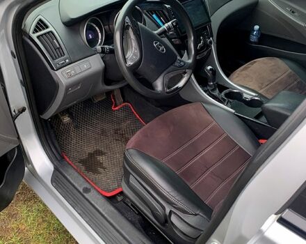 Серый Хендай Соната, объемом двигателя 2.4 л и пробегом 250 тыс. км за 7000 $, фото 11 на Automoto.ua