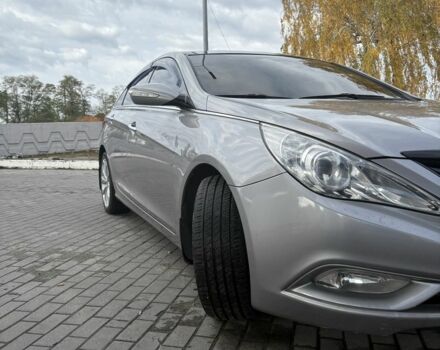 Хендай Соната 2010 в Днепре (Днепропетровске) на Automoto.ua Серый Хендай Соната, объемом двигателя 2.4 л и пробегом 236 тыс. км за 10199 $, фото 6 на Automoto.ua