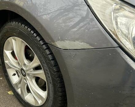 Серый Хендай Соната, объемом двигателя 2 л и пробегом 277 тыс. км за 6500 $, фото 10 на Automoto.ua