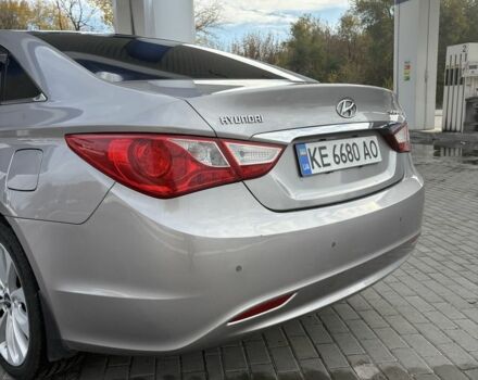 Хендай Соната 2010 в Днепре (Днепропетровске) на Automoto.ua Серый Хендай Соната, объемом двигателя 2.4 л и пробегом 236 тыс. км за 10199 $, фото 11 на Automoto.ua