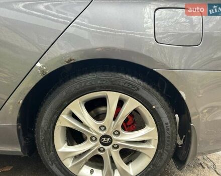 Серый Хендай Соната, объемом двигателя 2 л и пробегом 277 тыс. км за 6500 $, фото 11 на Automoto.ua