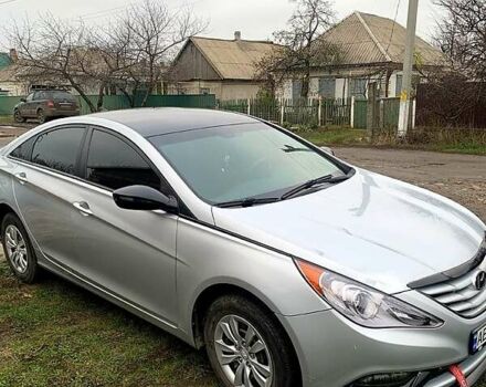 Серый Хендай Соната, объемом двигателя 2.4 л и пробегом 250 тыс. км за 7000 $, фото 11 на Automoto.ua