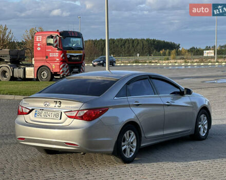 Сірий Хендай Соната, об'ємом двигуна 2 л та пробігом 265 тис. км за 7200 $, фото 5 на Automoto.ua