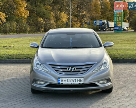 Сірий Хендай Соната, об'ємом двигуна 2 л та пробігом 265 тис. км за 7200 $, фото 2 на Automoto.ua