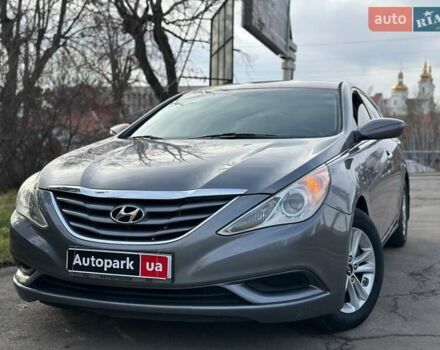 Серый Хендай Соната, объемом двигателя 2.4 л и пробегом 230 тыс. км за 7290 $, фото 1 на Automoto.ua