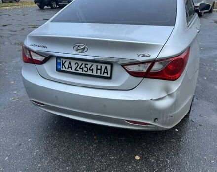 Хендай Соната 2011 в Згуровке на Automoto.ua Серый Хендай Соната, объемом двигателя 2 л и пробегом 504 тыс. км за 6600 $, фото 6 на Automoto.ua
