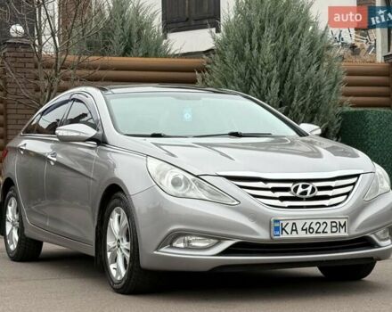 Серый Хендай Соната, объемом двигателя 2.36 л и пробегом 187 тыс. км за 9400 $, фото 10 на Automoto.ua