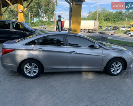 Серый Хендай Соната, объемом двигателя 2 л и пробегом 250 тыс. км за 7800 $, фото 14 на Automoto.ua