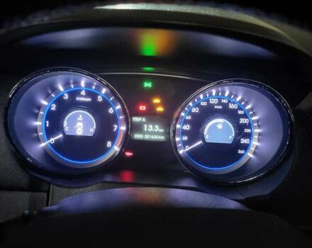 Хендай Соната 2011 у Дніпро (Дніпропетровську) на Automoto.ua Сірий Хендай Соната, об'ємом двигуна 2 л та пробігом 220 тис. км за 8500 $, фото 6 на Automoto.ua