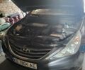 Хендай Соната 2011 у Дніпро (Дніпропетровську) на Automoto.ua Сірий Хендай Соната, об'ємом двигуна 2 л та пробігом 220 тис. км за 8500 $, фото 2 на Automoto.ua