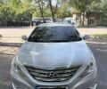 Сірий Хендай Соната, об'ємом двигуна 2 л та пробігом 307 тис. км за 6900 $, фото 1 на Automoto.ua