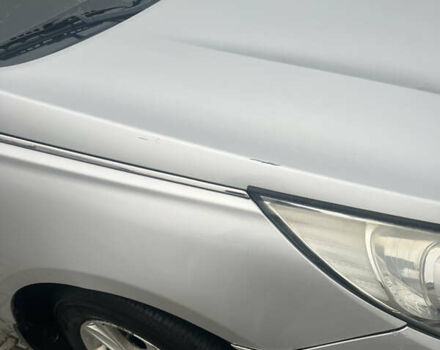 Хендай Соната 2011 в Тернополе на Automoto.ua Серый Хендай Соната, объемом двигателя 2 л и пробегом 375 тыс. км за 6600 $, фото 25 на Automoto.ua