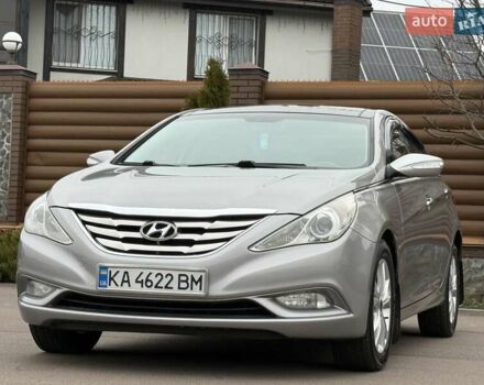 Серый Хендай Соната, объемом двигателя 2.36 л и пробегом 187 тыс. км за 9400 $, фото 1 на Automoto.ua