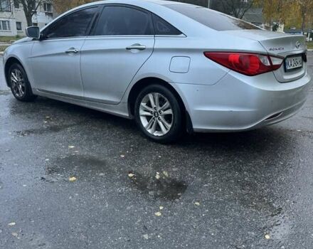 Хендай Соната 2011 в Згуровке на Automoto.ua Серый Хендай Соната, объемом двигателя 2 л и пробегом 504 тыс. км за 6600 $, фото 4 на Automoto.ua