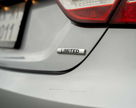 Хендай Соната 2011 в Киеве на Automoto.ua Серый Хендай Соната, объемом двигателя 2.4 л и пробегом 170 тыс. км за 9600 $, фото 15 на Automoto.ua