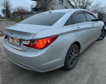 Серый Хендай Соната, объемом двигателя 2.4 л и пробегом 192 тыс. км за 6999 $, фото 11 на Automoto.ua