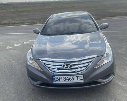 Хендай Соната 2011 в Килие на Automoto.ua Серый Хендай Соната, объемом двигателя 2.36 л и пробегом 359 тыс. км за 8300 $, фото 13 на Automoto.ua