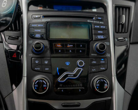 Хендай Соната 2011 в Киеве на Automoto.ua Серый Хендай Соната, объемом двигателя 2.4 л и пробегом 170 тыс. км за 9600 $, фото 22 на Automoto.ua