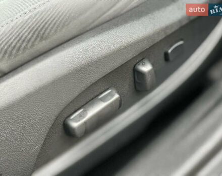 Сірий Хендай Соната, об'ємом двигуна 2.36 л та пробігом 146 тис. км за 9500 $, фото 14 на Automoto.ua