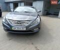 Сірий Хендай Соната, об'ємом двигуна 2.36 л та пробігом 309 тис. км за 8400 $, фото 1 на Automoto.ua
