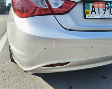 Сірий Хендай Соната, об'ємом двигуна 2 л та пробігом 230 тис. км за 8500 $, фото 3 на Automoto.ua