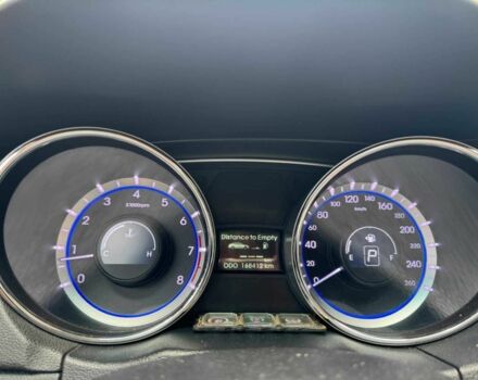 Хендай Соната 2011 в Ужгороде на Automoto.ua Серый Хендай Соната, объемом двигателя 2.4 л и пробегом 168 тыс. км за 8500 $, фото 6 на Automoto.ua