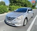 Сірий Хендай Соната, об'ємом двигуна 2 л та пробігом 230 тис. км за 8500 $, фото 1 на Automoto.ua