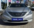Сірий Хендай Соната, об'ємом двигуна 2 л та пробігом 194 тис. км за 8500 $, фото 1 на Automoto.ua