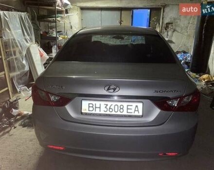 Сірий Хендай Соната, об'ємом двигуна 2 л та пробігом 95 тис. км за 3000 $, фото 6 на Automoto.ua